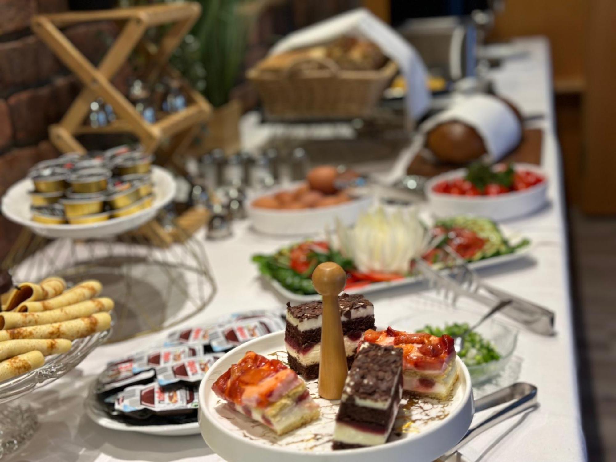 Hotel Restaurant Narasinga Wassenberg Exteriör bild